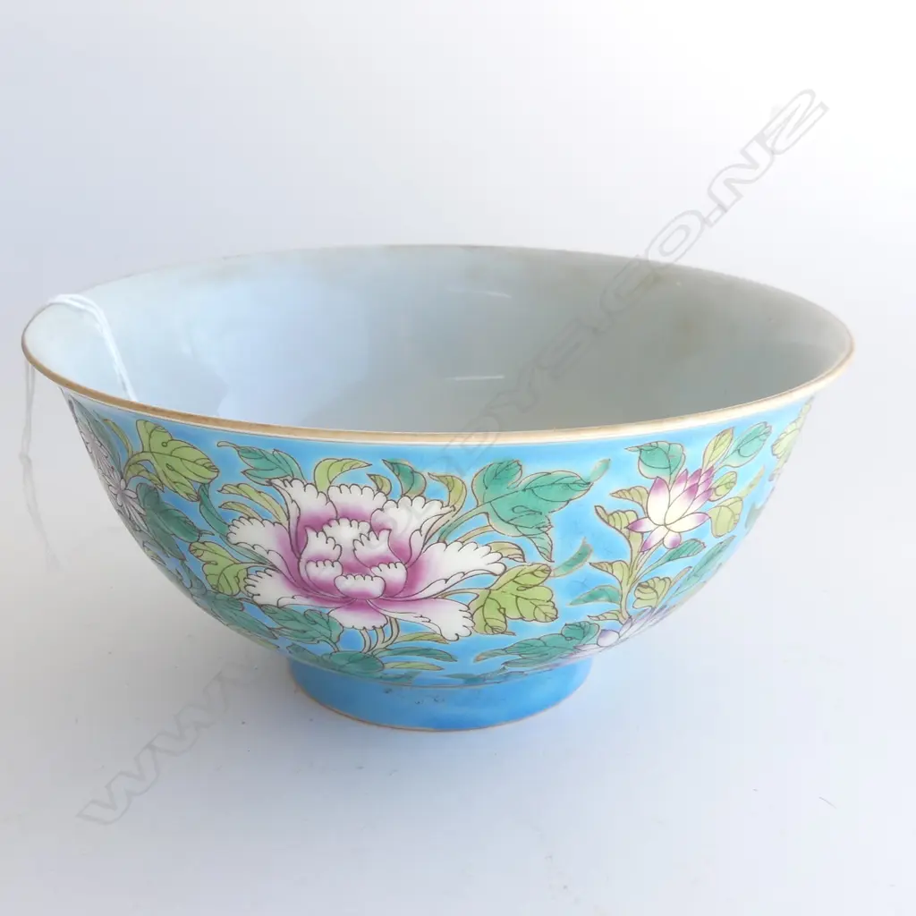 CHINESE PORCELAIN TURQUOISE BLUE BOWL YONG QING PEONY. 8 character marks. Dia.160mm. Image 1++
