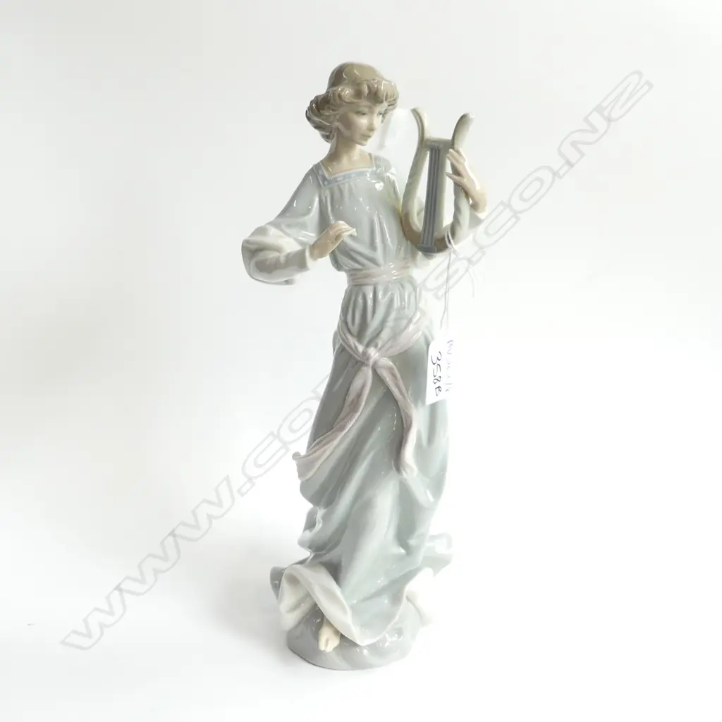 LLADRO FIGURINE LADY w. LYRE H.310mm Image 1++
