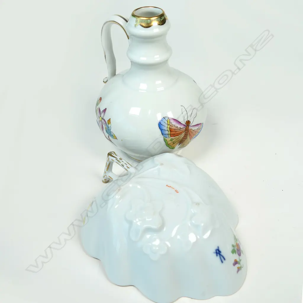 Meissen: butterfly jug; centennial mug Image 1++