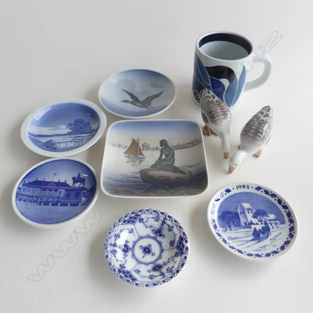 ASST ROYAL COPENHAGEN DISHES + 2 B+G GEESE L 80 MM Image 1++