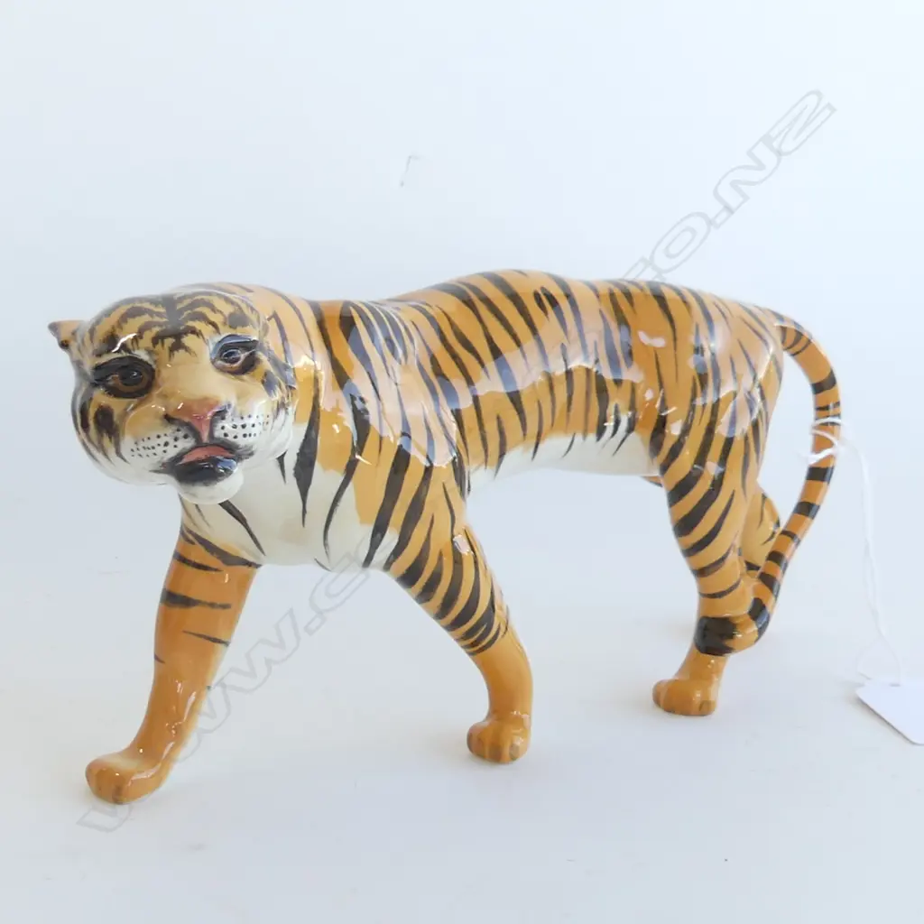 BESWICK TIGRESS L.215mm Image 1++