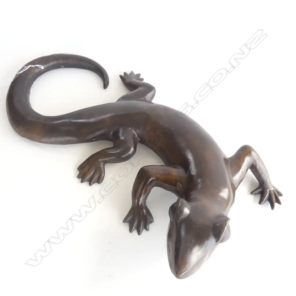 LARGE BRONZE LIZARD  L. 560MM Image 1++