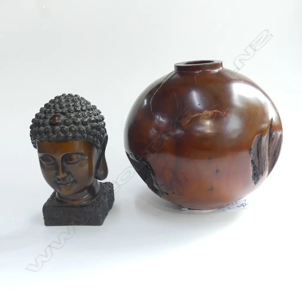 2 ITEMS RESIN THAI BUDDHA BUST H.140mm & TURNED WOODEN KNOTTED VASE.  Image 1++