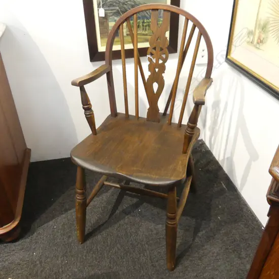 WOODEN CHAIR