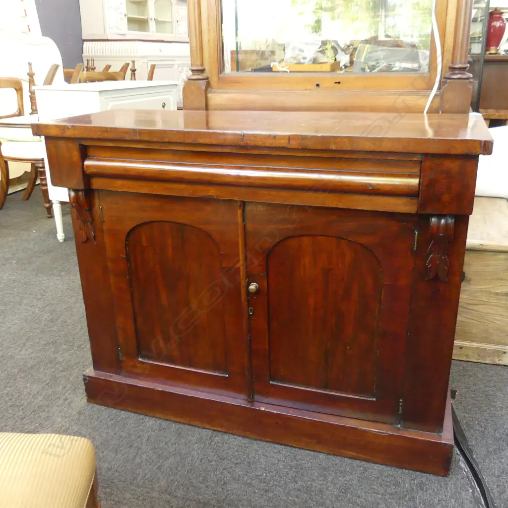 VICTORIAN MAHOGANY SIDEBOARD w. KEY 1030x365x840mm Image 1++
