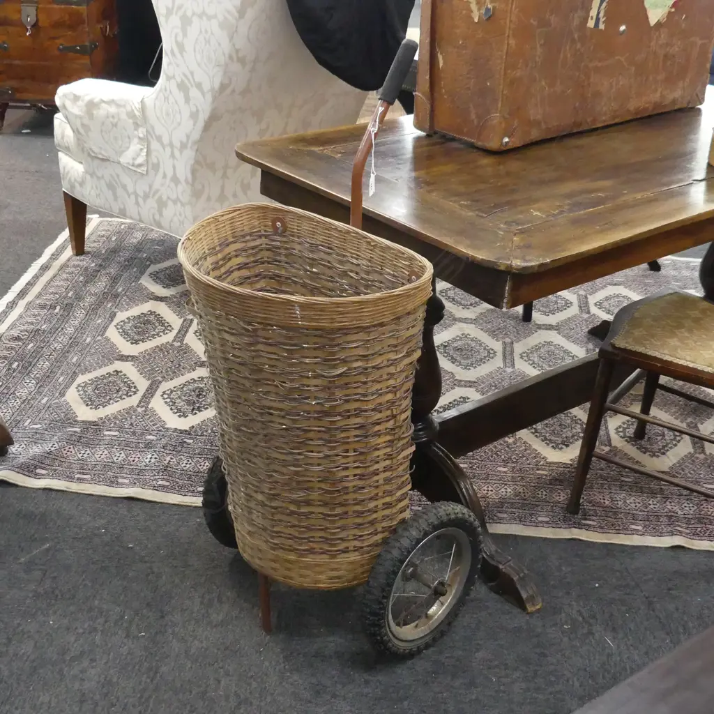 VINTAGE CANE SHOPPING TROLLEY Image 1++