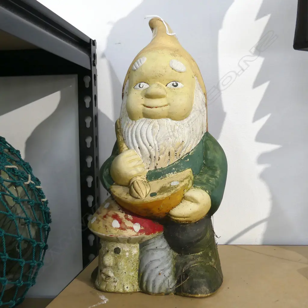 CERAMIC GARDEN GNOME H.310mm Image 1++