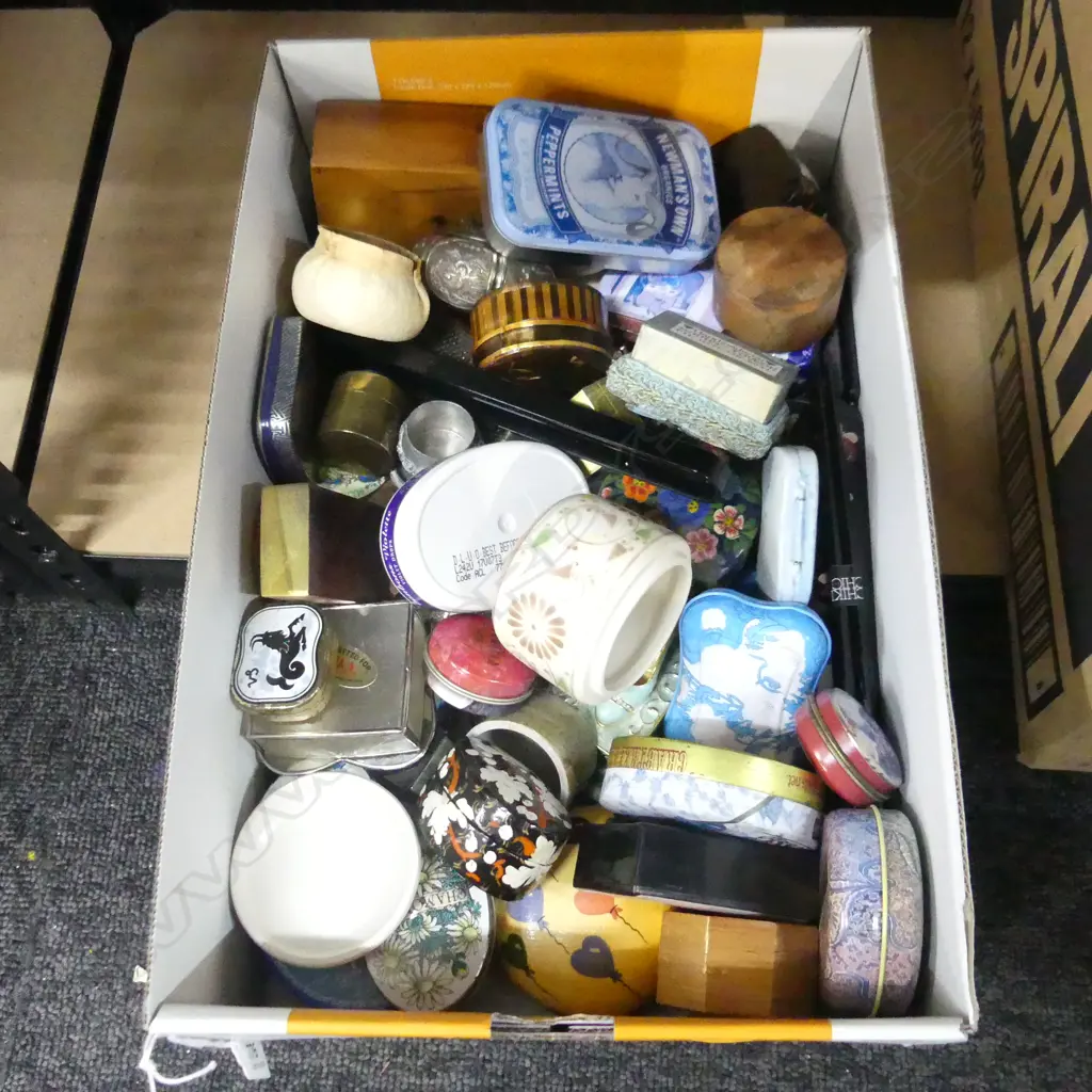 BOX LOT BOXES COLLECTION Image 1++