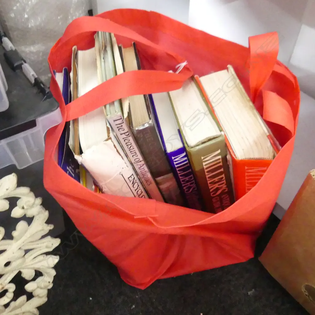 BAG ASST ANTIQUES REFERENCE BOOKS Image 1++