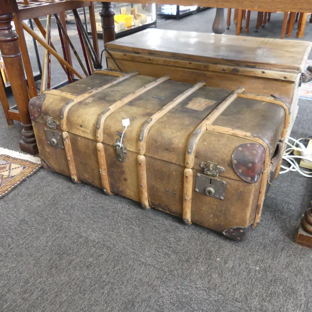 VINTAGE STEAMER TRUNK 950x350x550mm; JOHN PARSONS & SONS Image 1++