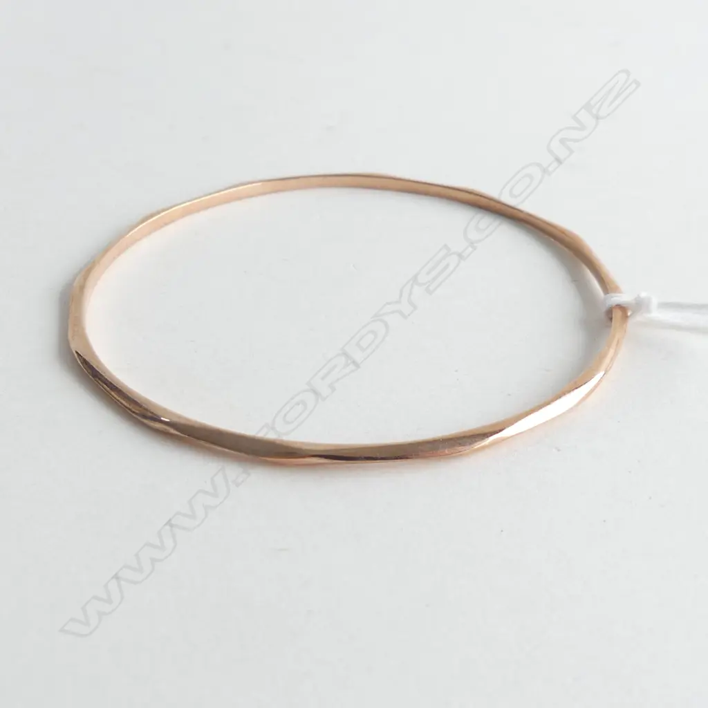 9CT ROSE GOLD BANGLE 6GMS Image 1++