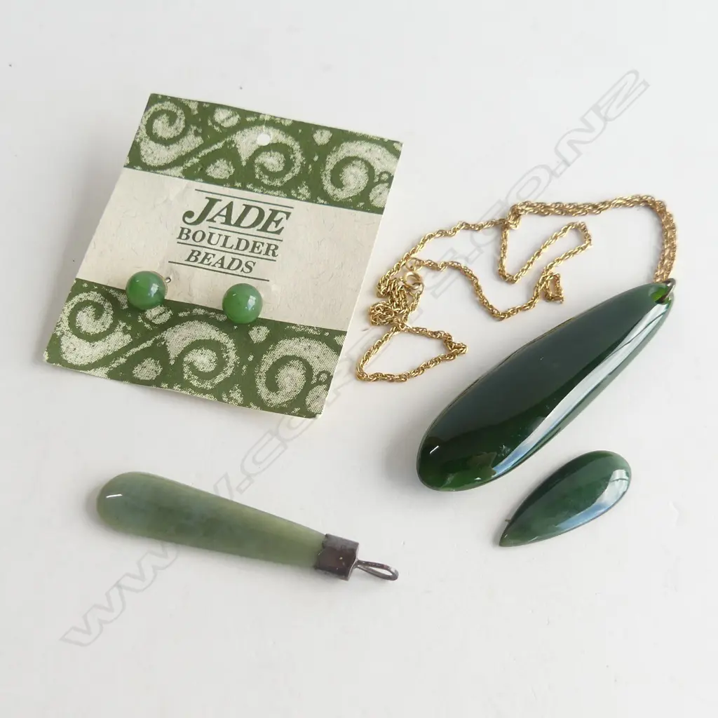 NZ GREENSTONE;  2 PENDANTS, 1 WITH CHAIN, + 1 TEAR DROP SHAPE & PR CHINESE JADE BOULDER STUD EARRINGS ON CARD  Image 1++