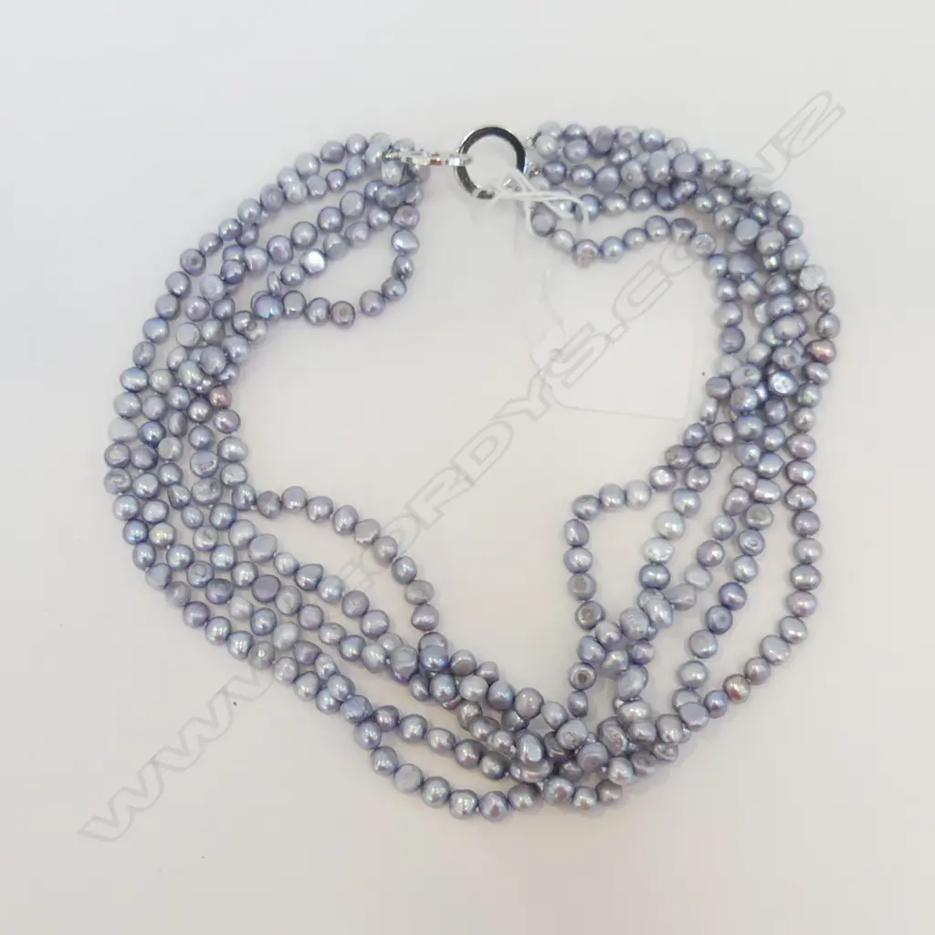 5 STRAND GREY FRESHWATER PEARL NECKLACE Image 1++