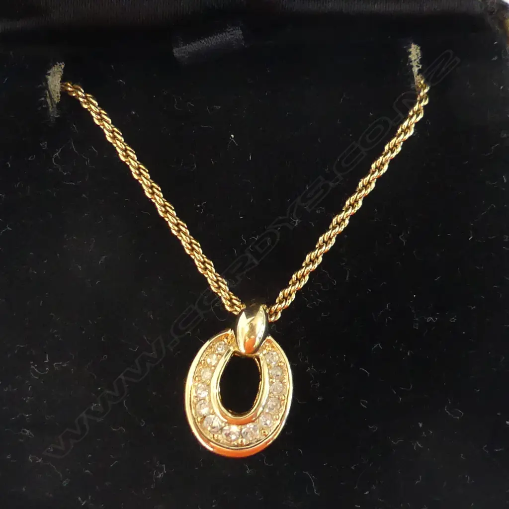 GENUINE CHRISTIAN DIOR GOLD PLATE & CZ PEDANT & CHAIN- IN CD JEWELLERY TRAVEL BAG Image 1++