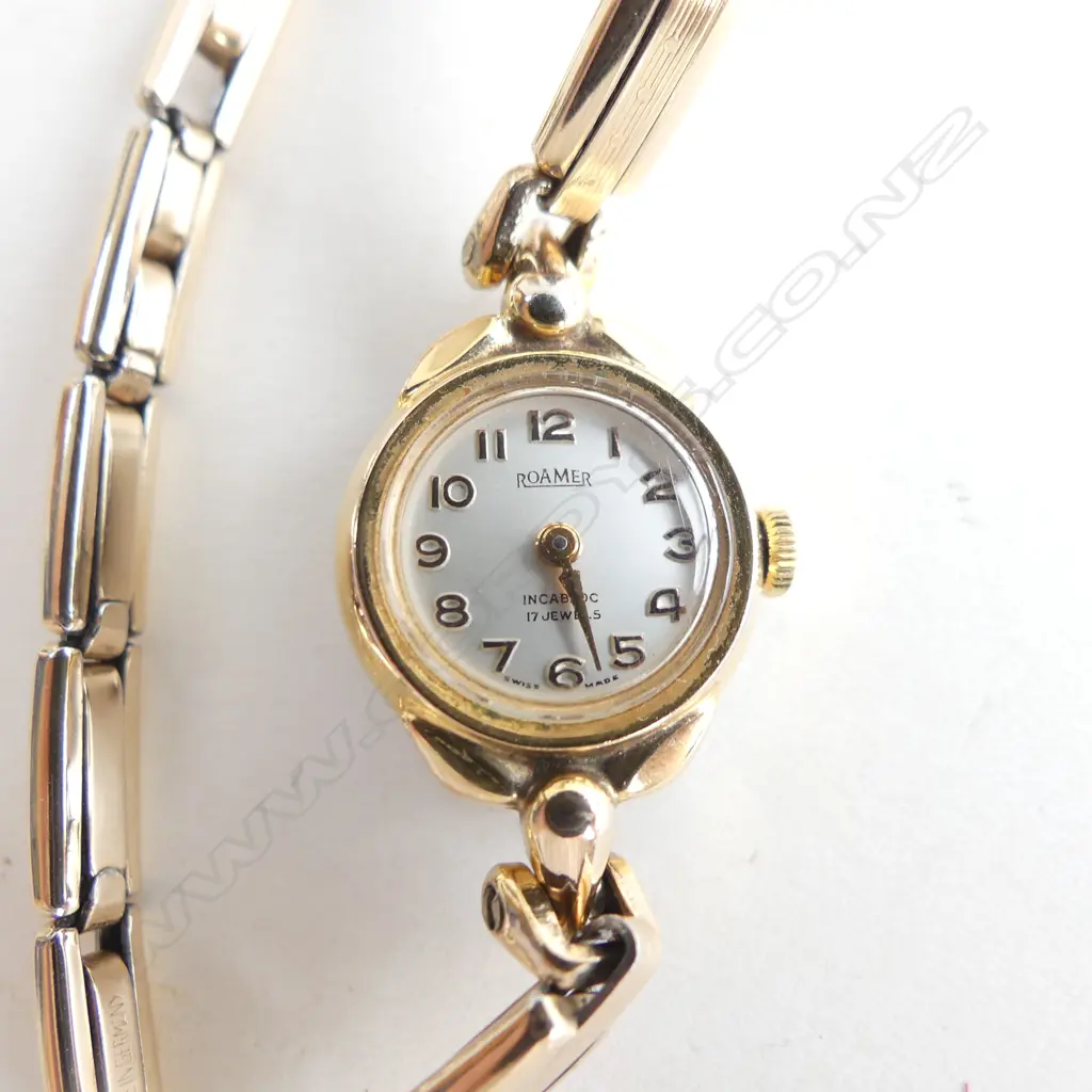 VINTAGE GERMAN ROAMER LADIES WATCH - FILLED GOLD EXPANDABLE BAND - IN ORIGINAL BOX  Image 1++