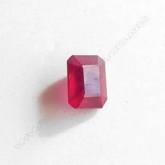 SQUARE CUT RUBY STONE WITH AI GEMLAB REPORT 