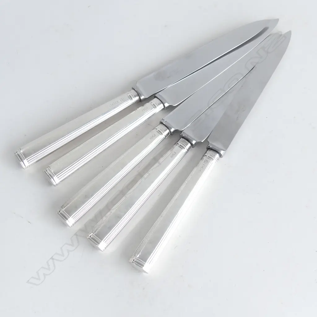 SET 5 SILVER HANDLED FRUIT KNIVES SHEFFIELD 1946 Image 1++