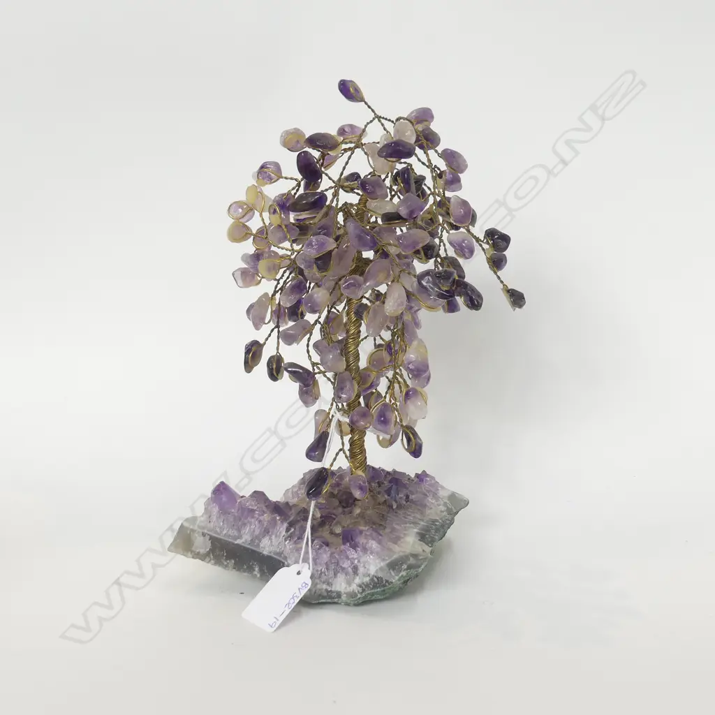 AMETHYST QUARTZ CRYSTAL TREE H.250MM Image 1++