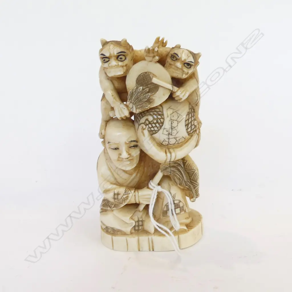 CARVED IVORY OKIMONO H.110mm Image 1++
