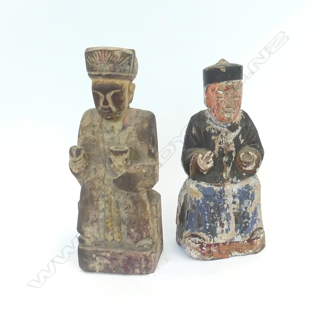 2 CARVED WOODEN CHINESE FIGURES H.215mm Image 1++