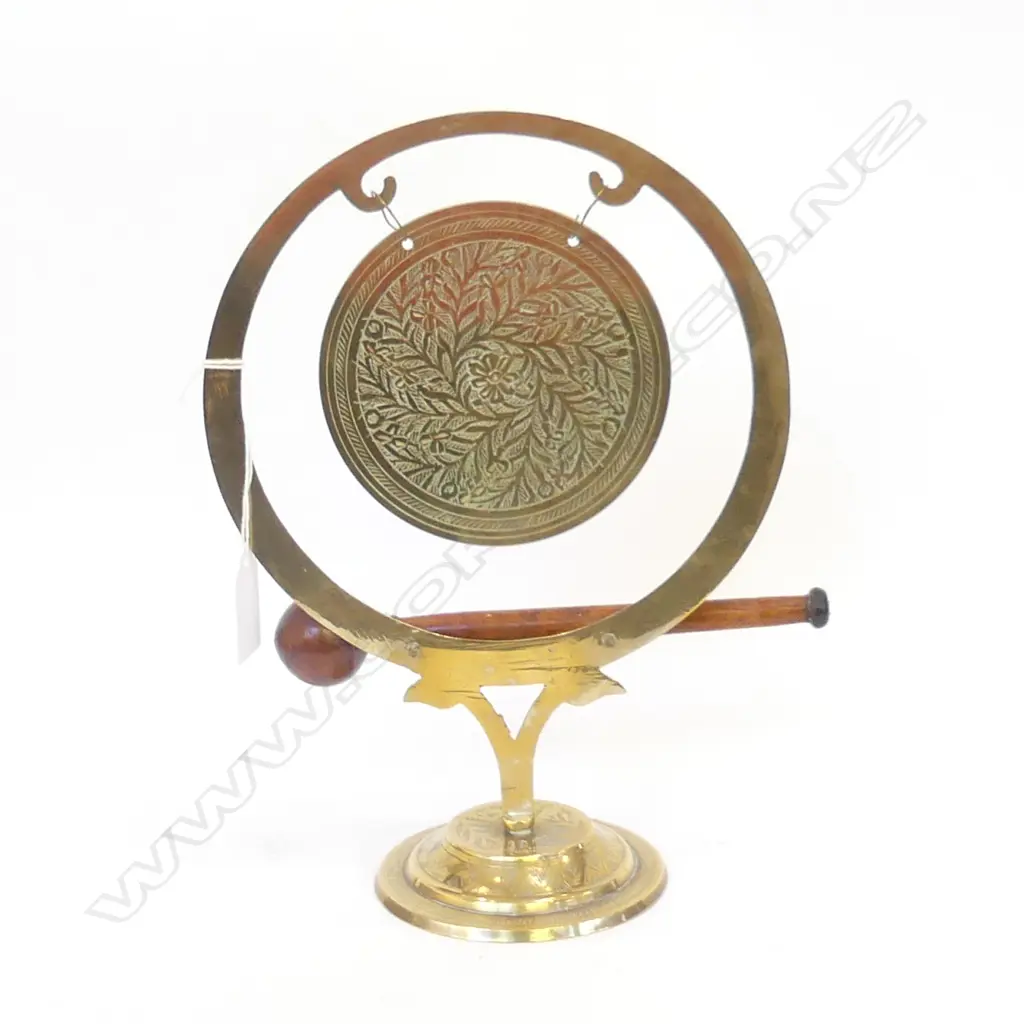 ORIENTAL BRASS GONG WITH ROSEWOOD MALLET H. 250MM Image 1++