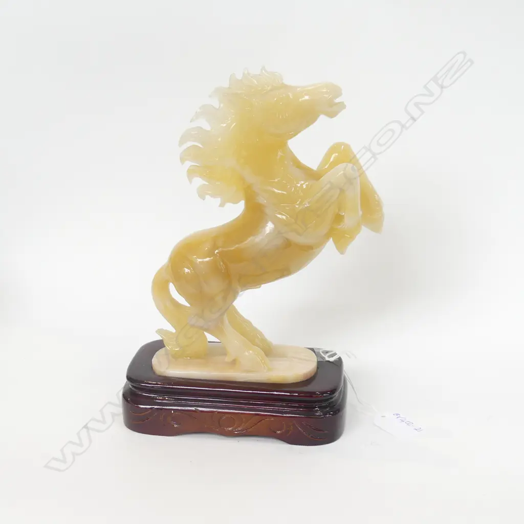 ORIENTAL CARVED QUARTZ STALLION ON WOODEN STAND H. 250MM Image 1++