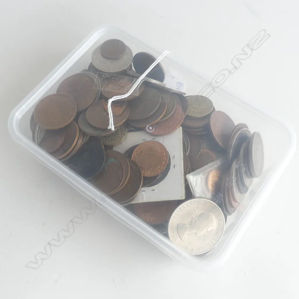 2.1 KG ASST. WORLD COINS Image 1++