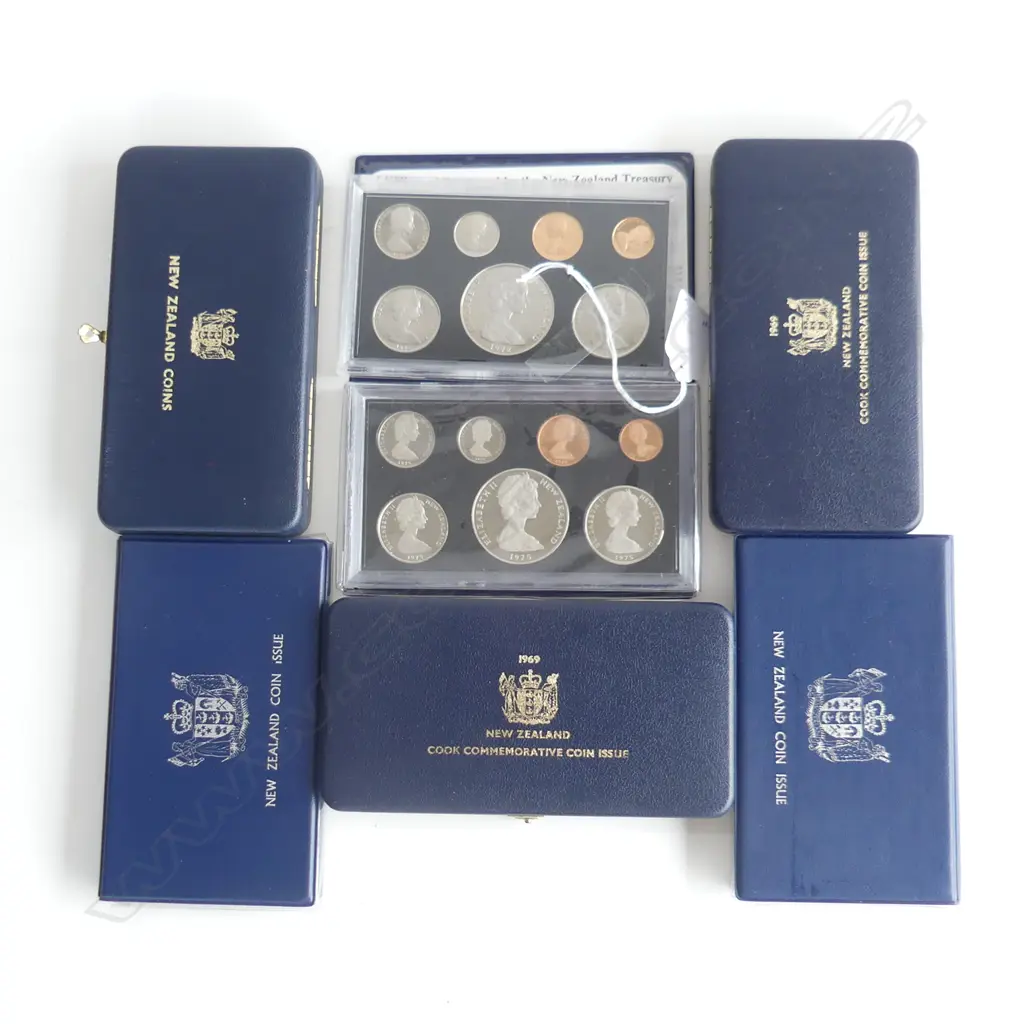 7 NZ PROOF COIN SETS 60s/70s Image 1++