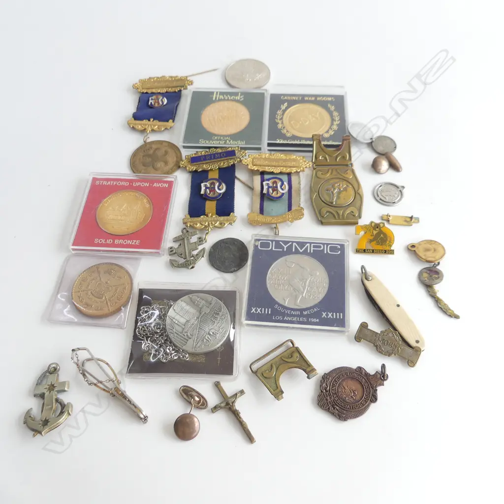 COLLECTION ASST. MEDALS, TOKENS ETC Image 1++