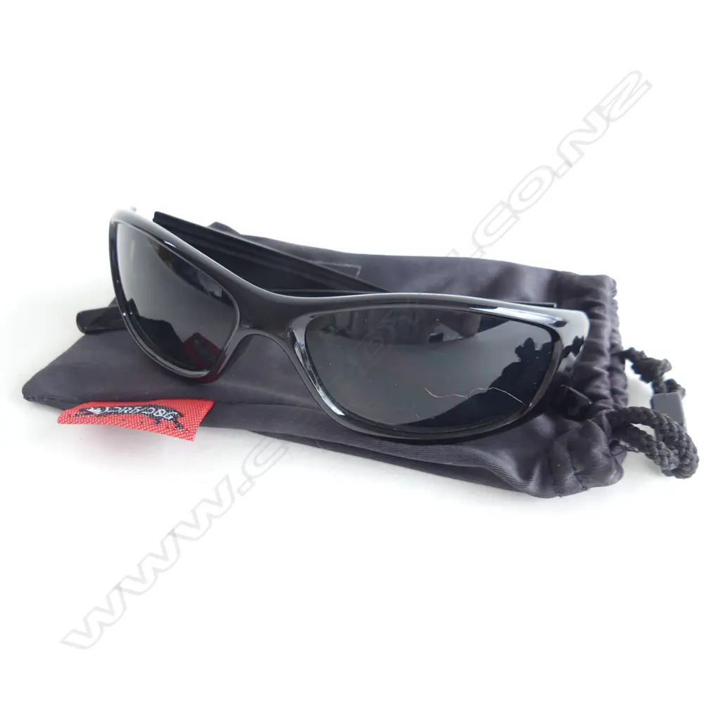 PR DIRTY DOG SUNGLASSES Image 1++