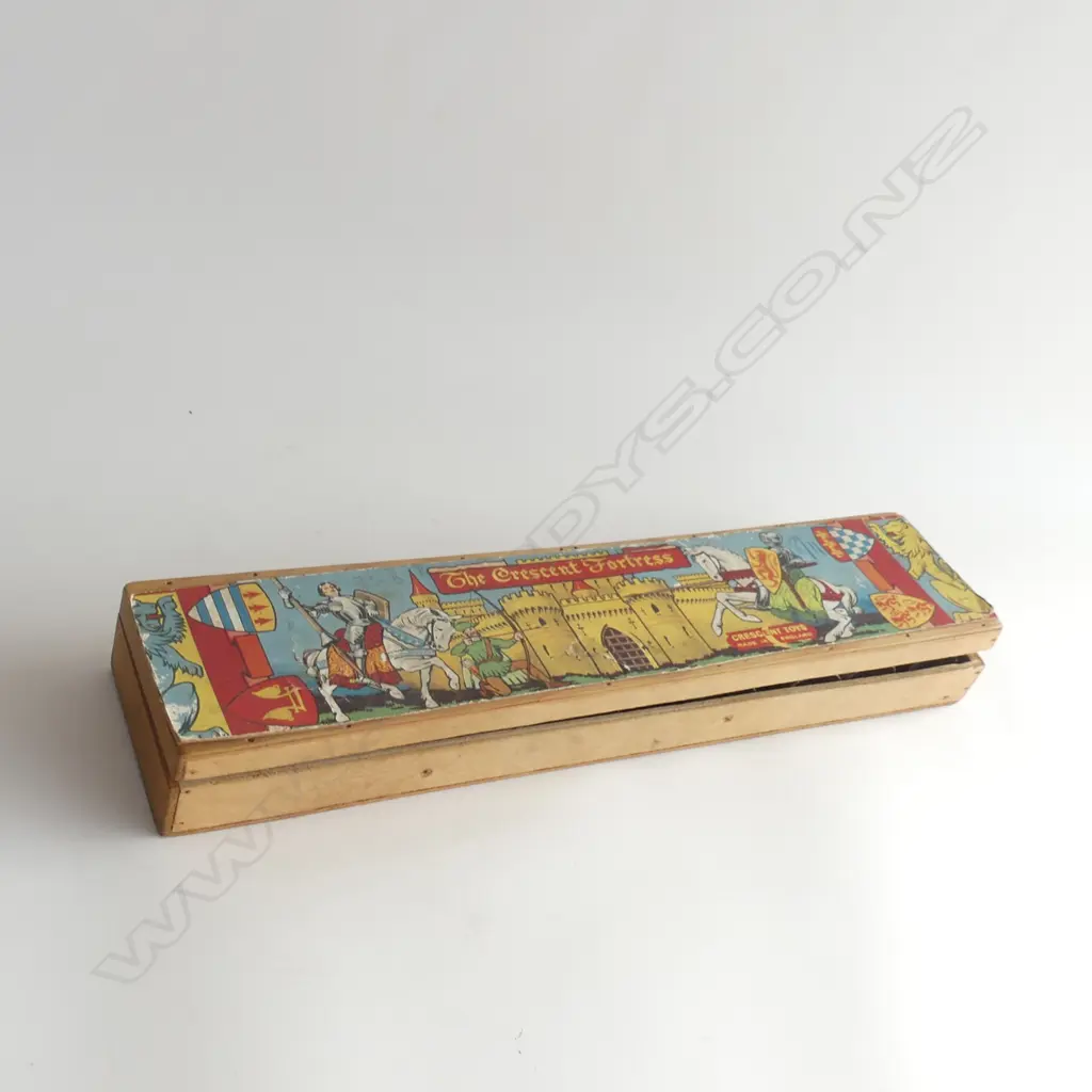 THE CRESCENT FORTRESS BY CRESCENT TOYS ENG. ORIGINAL BOX C1952 L 460MM Image 1++