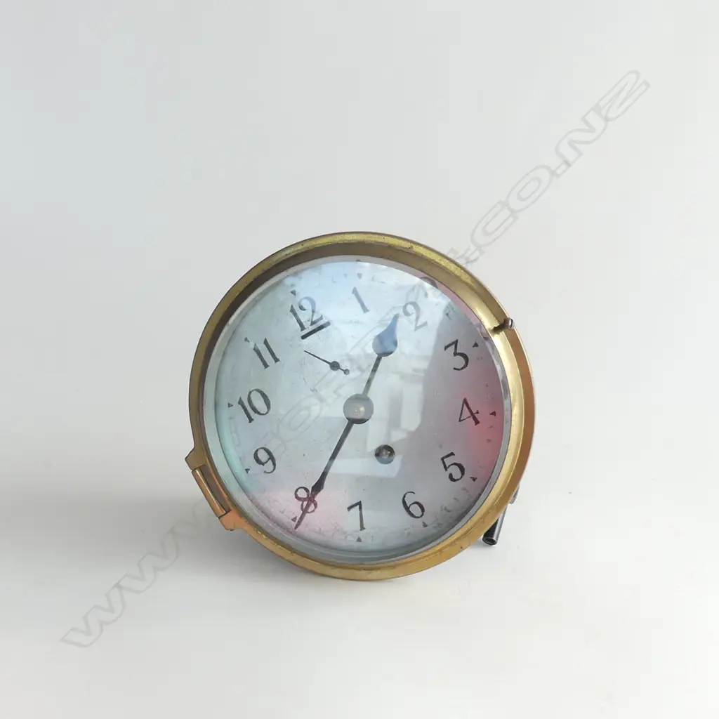 ANTIQUE BRASS SHIPS CLOCK, WORKING ORDER WITH KEY, DIA 170MM Image 1++