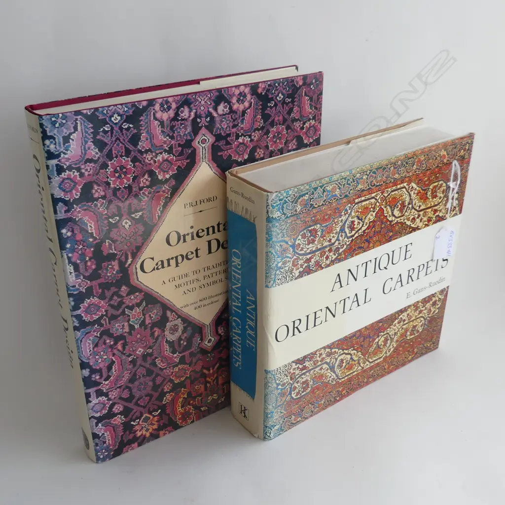 2 REFERENCE BOOKS ON ANTIQUE ORIENTAL CARPETS BY FORD & BY GANS-RUEDIN Image 1++
