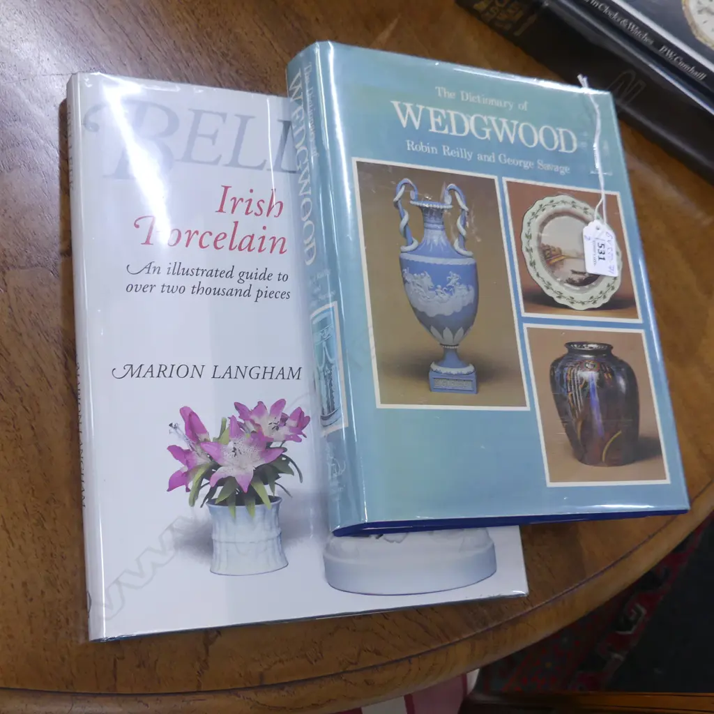 2 ANTIQUE REFERENCE BOOKS 'BELLEEK' & 'WEDGWOOD' Image 1++
