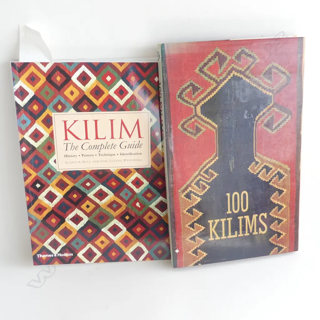 2 REFERENCE BOOKS ON KILIM RUGS: '100 KILIMS' & 'KILIM THE COMPLETE GUIDE'  Image 1++