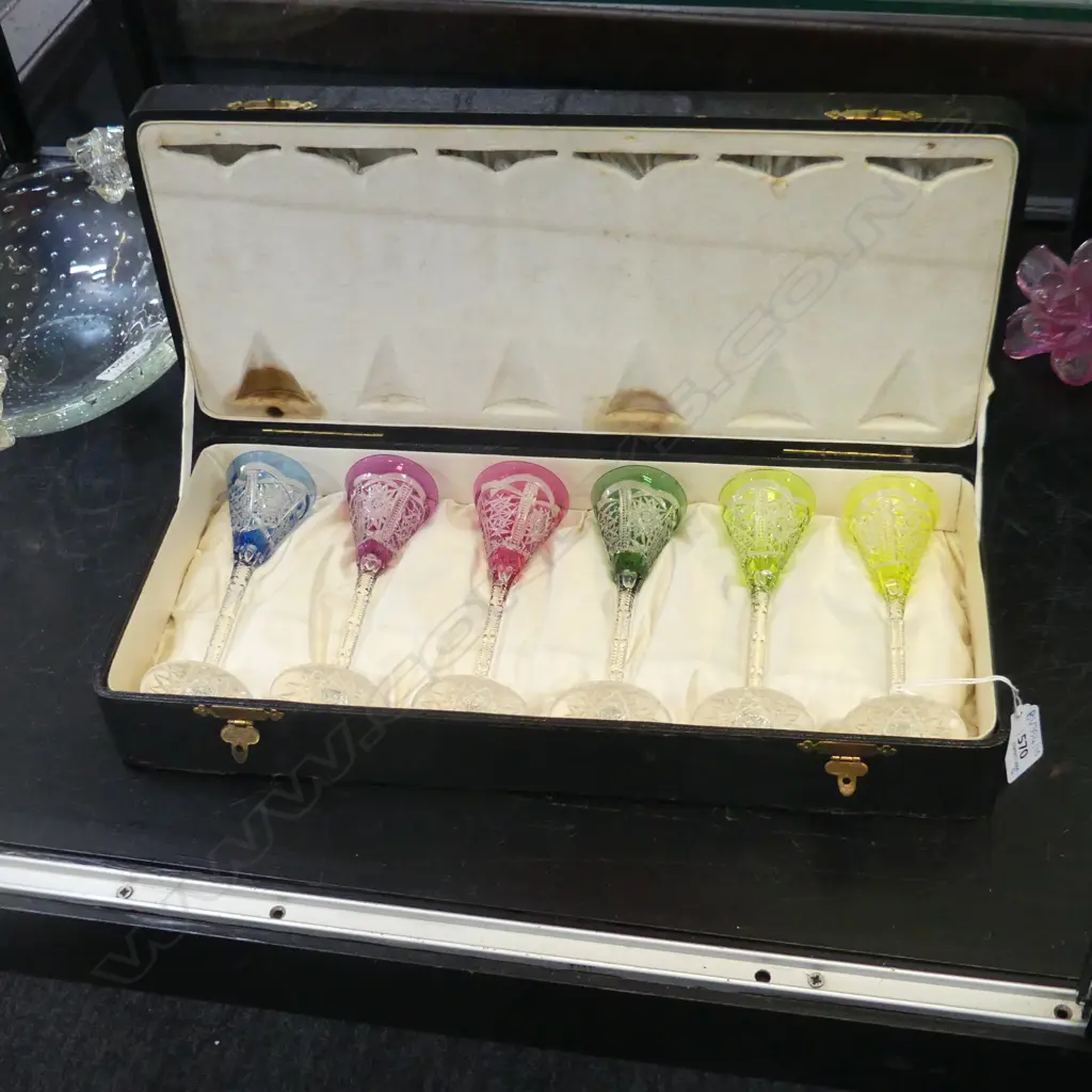 6 COLOURED CRYSTAL LIQUER GLASSES, CASED H.145mm Image 1++