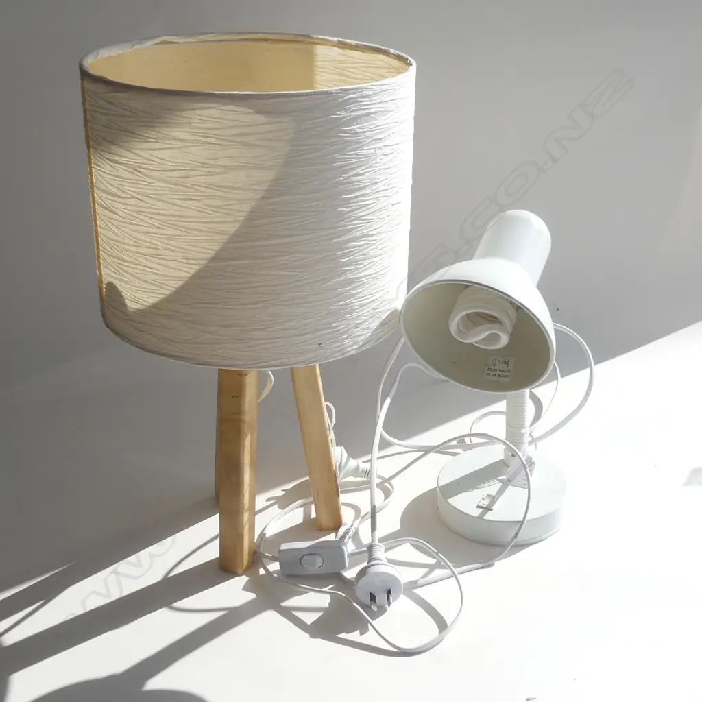 PR MODERN WHITE LAMPS H.450mm Image 1++