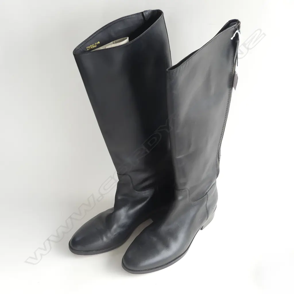 PR COLE HAAN WOMAN'S BLACK LEATHER BOOTS size 9B knee high Image 1++