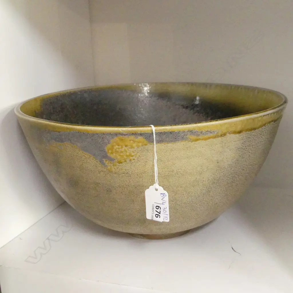LGE STUDIO POTTERY SALT GLAZED BOWL 335mm dia Image 1++