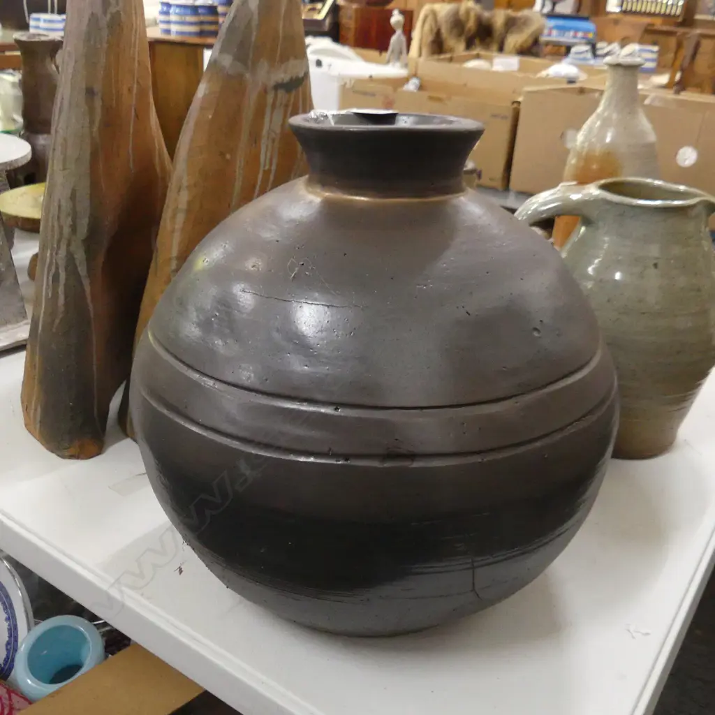 STUDIO POTTERY GLAZED POT H.340mm Image 1++