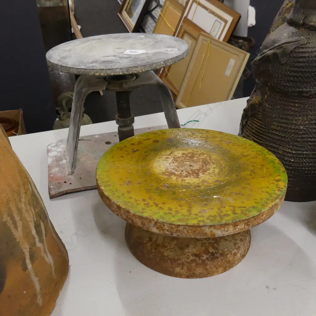 2 POTTERS MANUAL SPINNING WHEELS  Image 1++