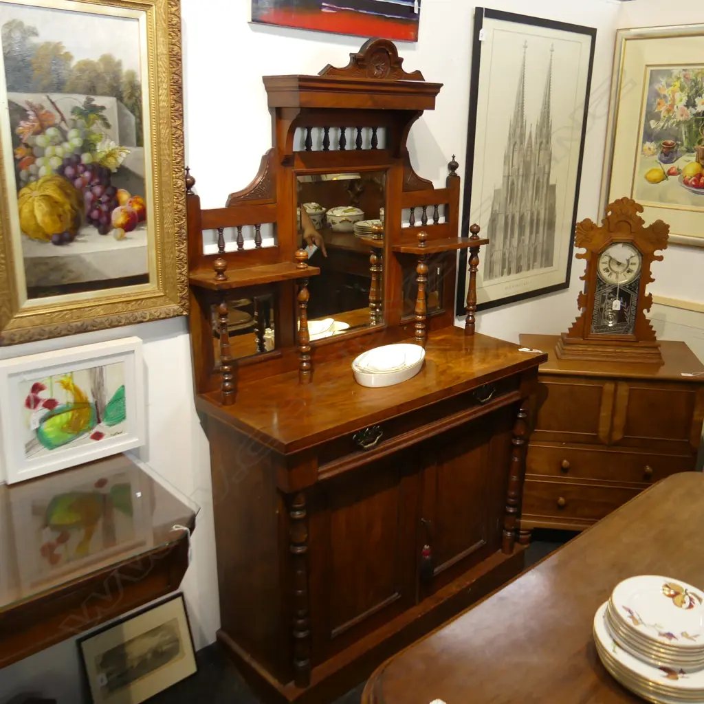 VINTAGE MAHOGANY MIRROR BACKED  DRESSER L 1040MM Image 1++