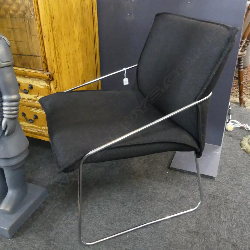 PR STAVIC DESIGNER CHAIRS Image 1++