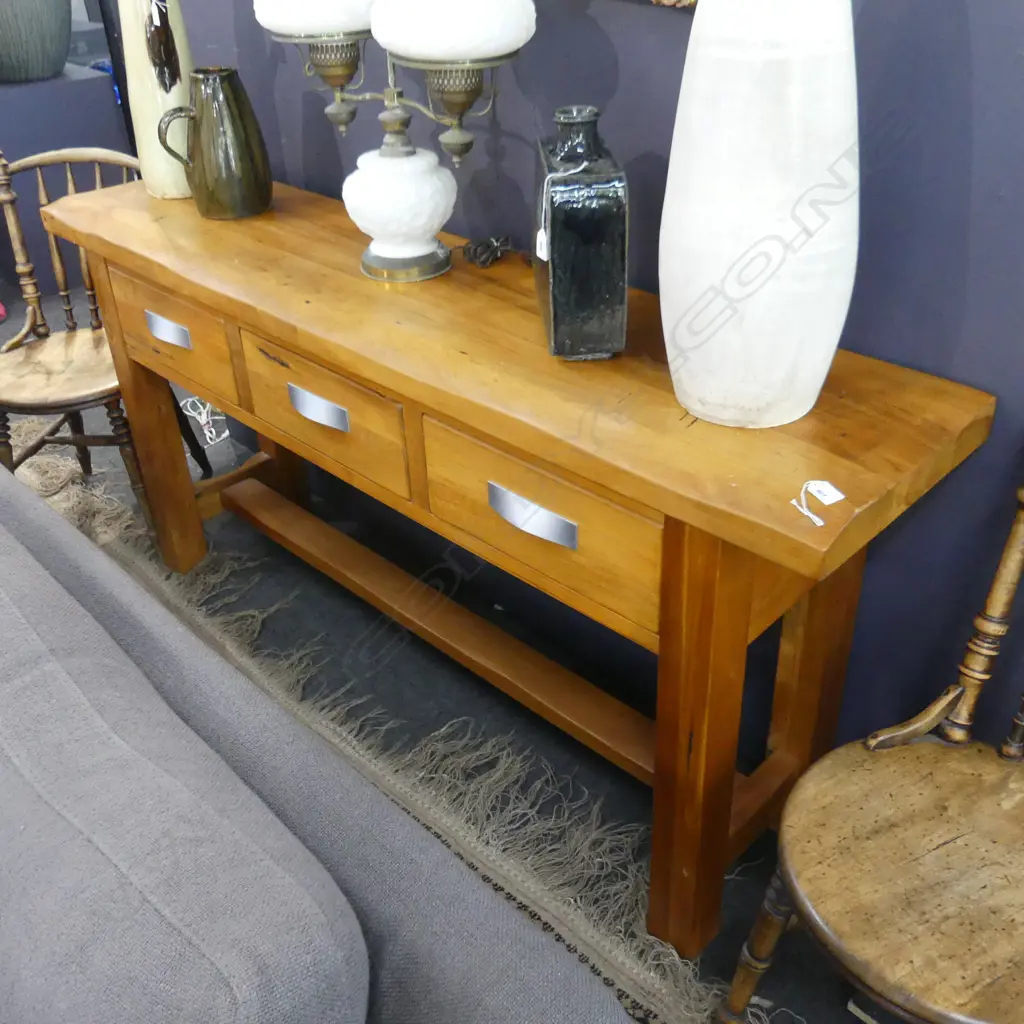 CONTEMPORARY WOODEN SIDE BOARD 1800x400x850mm Image 1++