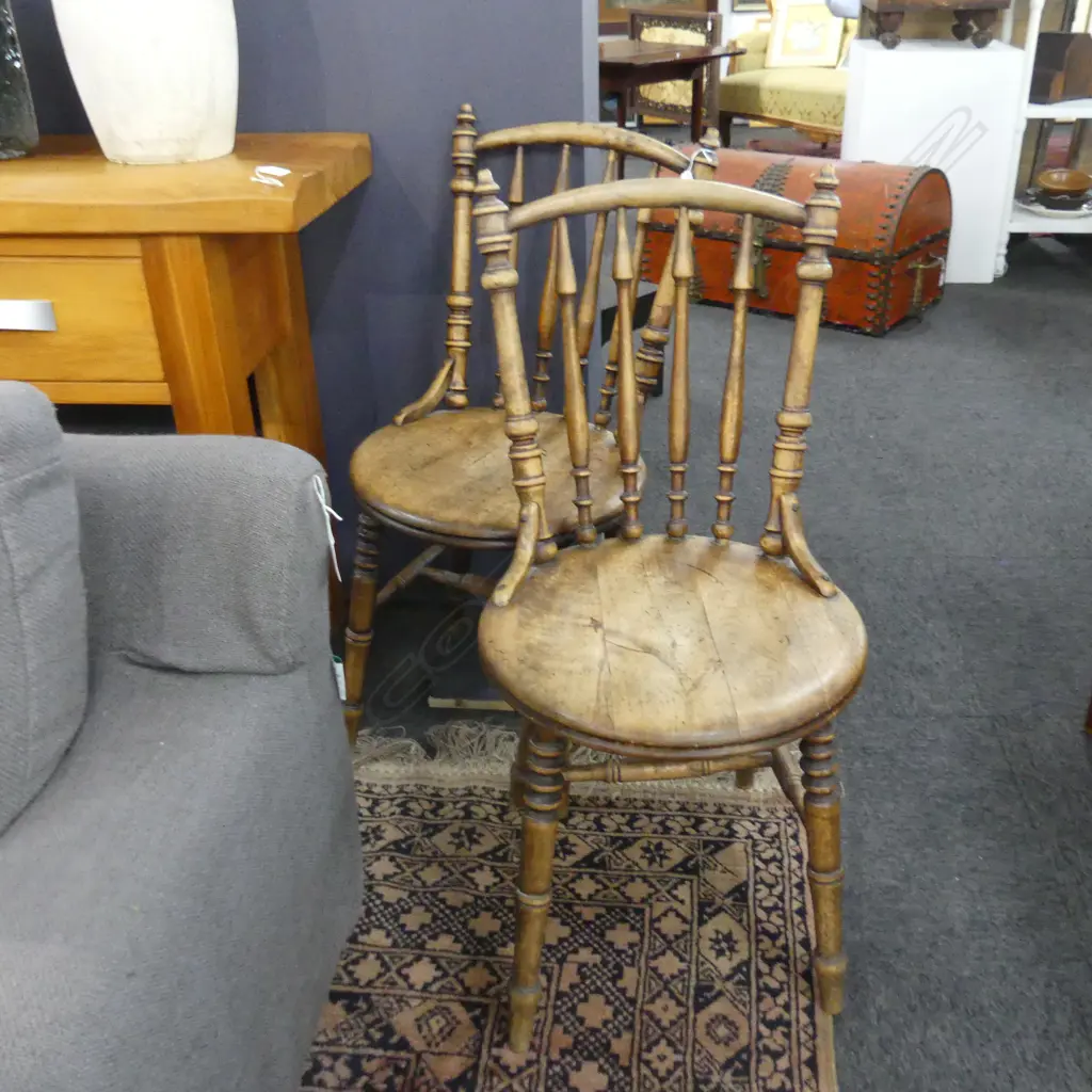 PR ANTIQUE SPINDLE CHAIRS Image 1++