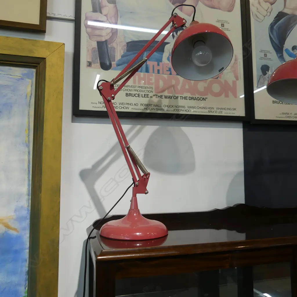 PINK ANGLE POISE LAMP Image 1++