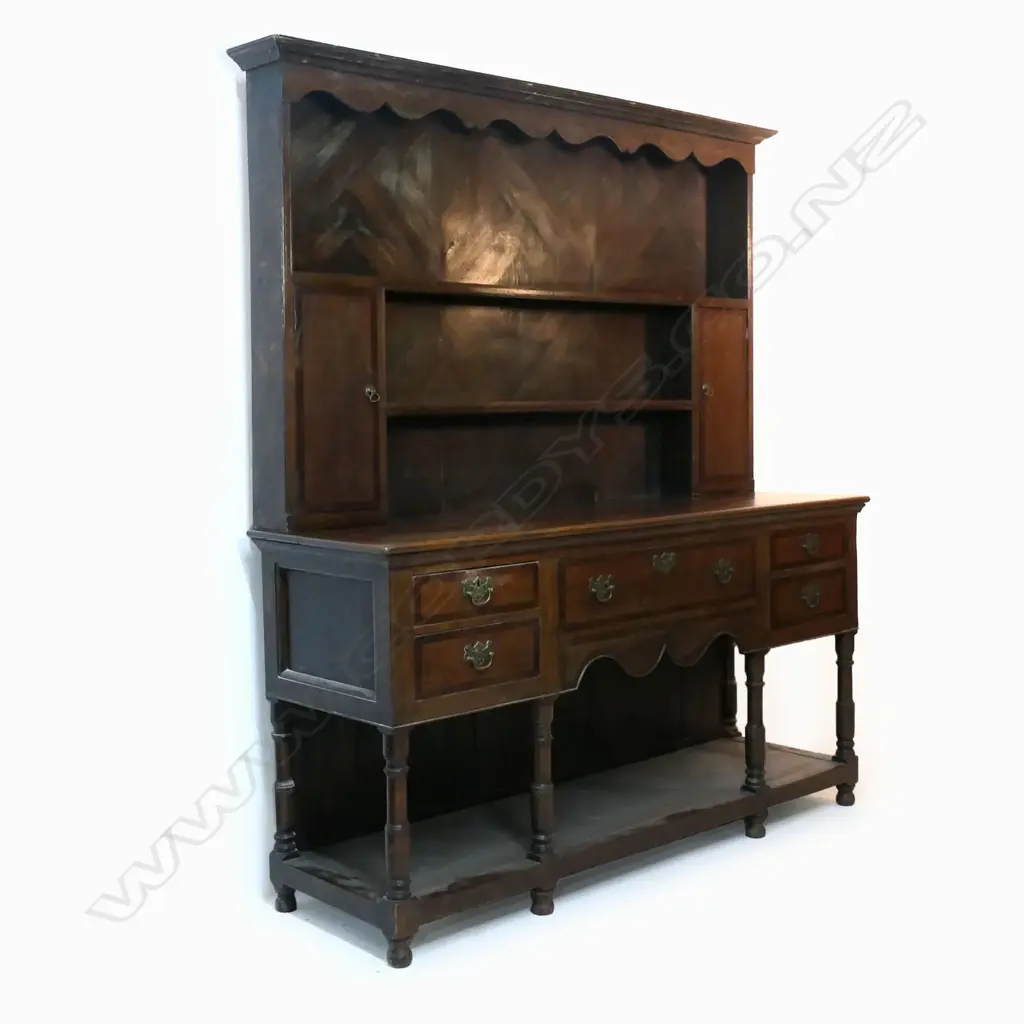 A late Georgian crossbanded oak plate rack dresser, with parquetry panelled back and base, Image 1++
