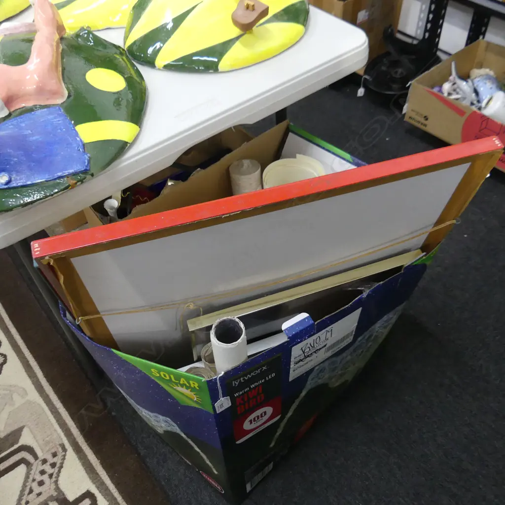 BOX LOT PRINTS  WALL PAPER ETC Image 1++