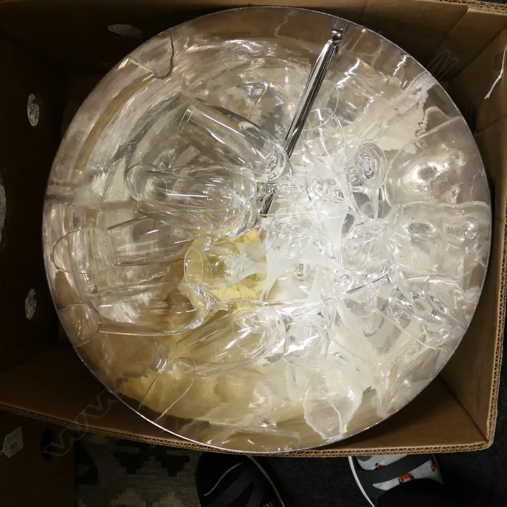 LARGE EP PUNCH BOWL AND LADLE D 420 + ASST CHAMPAGNE FLUTES Image 1++