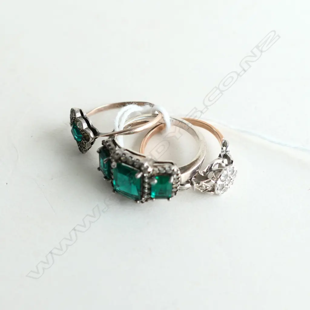 3 RINGS; 9CT & SILVER 6.6 GRAMS Image 1++